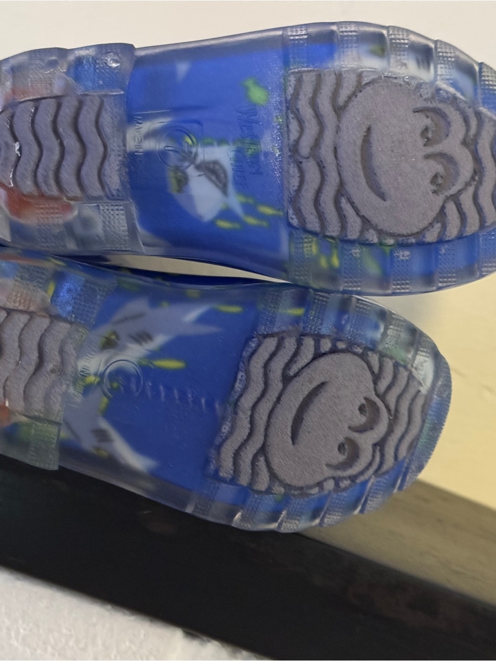 Western Chief Shark Swim Light Up Rain Boots Kids Size 7 Blue NWT Waterproof - Picture 6 of 10